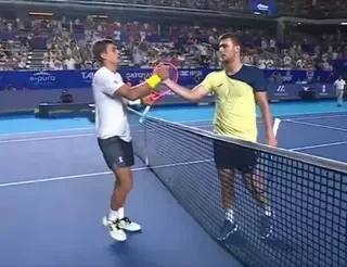 Velika šteta! Miša imao sve u svoijim rukama, pa poklekao (VIDEO)