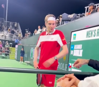 Bublik u svom stilu kukao i psovao: "Koji ku*ac on igra? Ovo još nisam video!" (VIDEO)