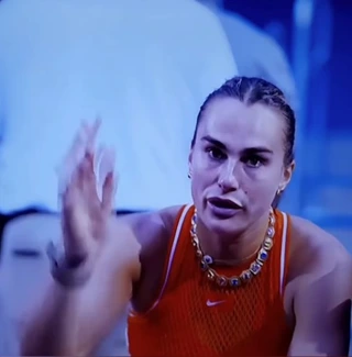 Sabalenka lomila i psovala, pa se "vadila": "Bila bih veoma neprijatna" (VIDEO)