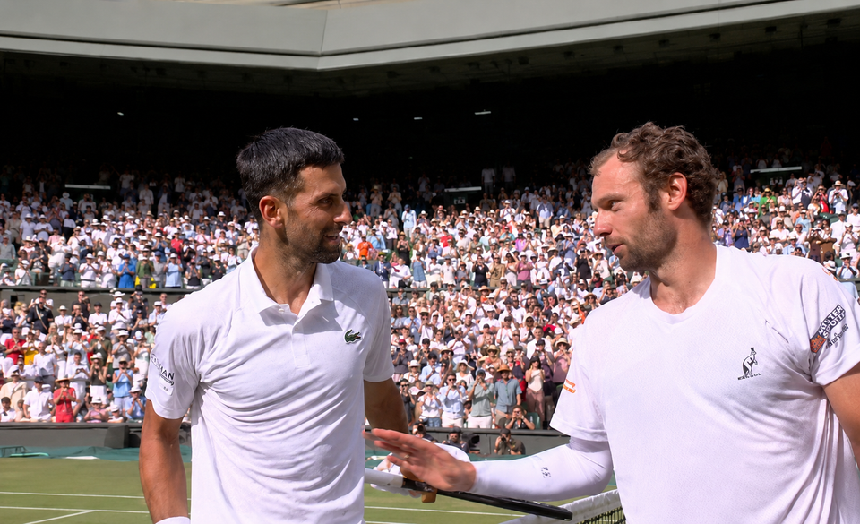 Đoković srušio Federerov večni rekord i 17. put ušao u četvrtfinale Vimbldona!