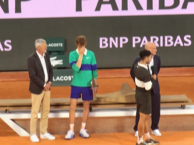 Siner o Alkarasu: "Tužno" (VIDEO)