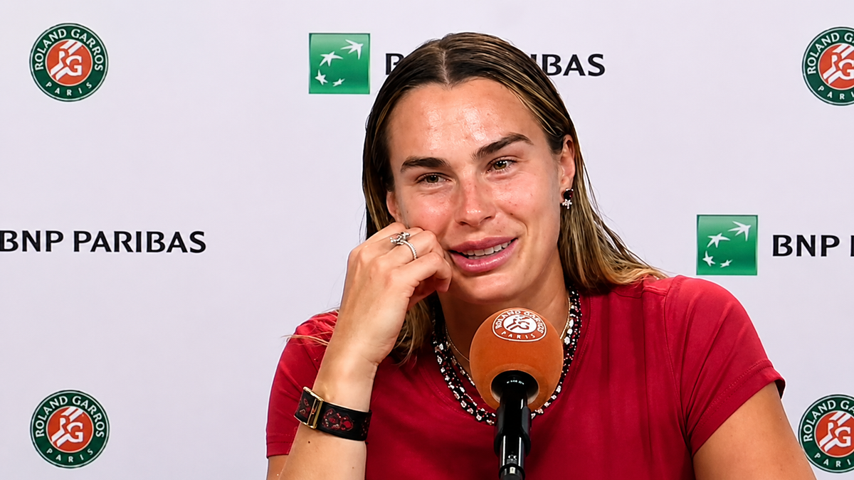 Sabalenka dobila šokantno pitanje na RG: "Tražiš još para, dok nosiš dijamante, da nije licemerno?"