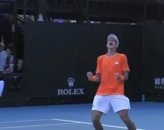 A da se malo ipak spusti lopta... Novak protiv Rafe – ništa od toga!